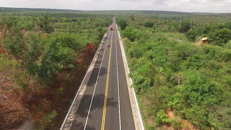 Governo entrega 150 km de pista revitalizada na BR-343, no Piauí