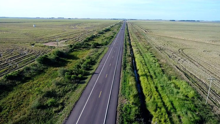 Rodovia importante para escoamento da produção de arroz tem novo trecho recuperado