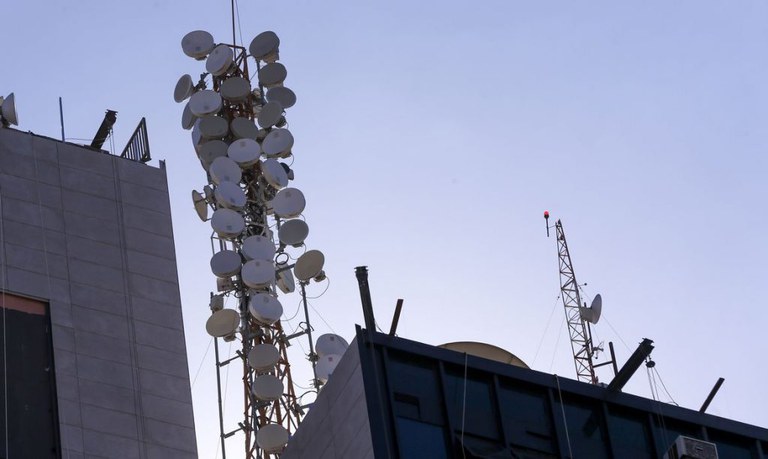 Brasil alcançou 36,3 milhões de acessos de banda larga em 2020