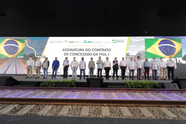 Governo Federal assina contrato para concessão da Fiol