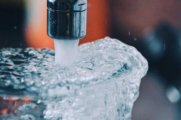 Investimentos em tratamento de água e esgoto crescem quase 1.000% em um ano