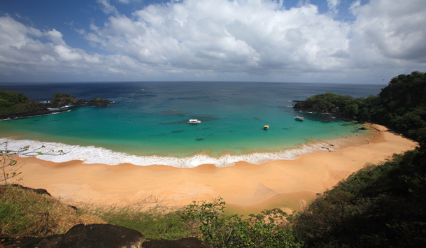 Baía de Sancho é eleita a praia mais bonita do mundo - Governo de Pernambuco
