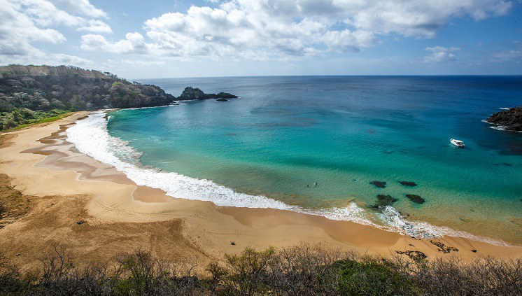 Brasil tem duas praias entre as melhores do mundo