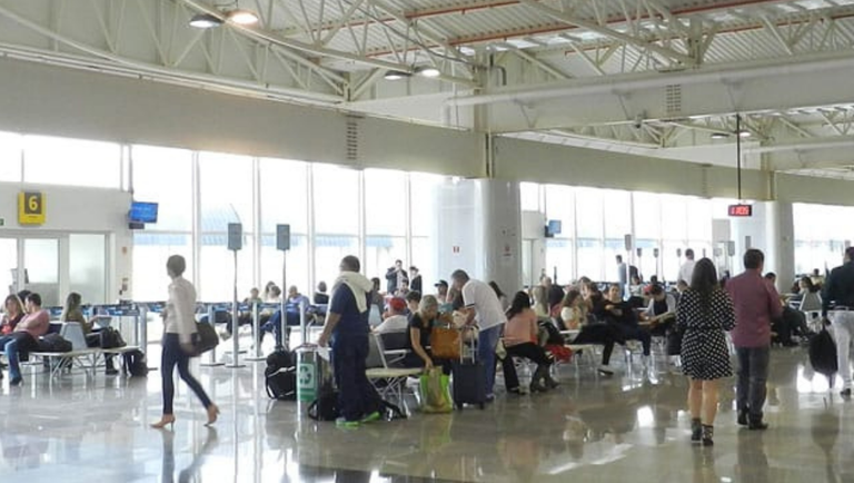 Mais seis aeroportos são concedidos e auxiliarão a retomada do turismo no país