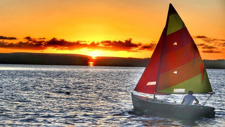 Publicada portaria que permite importação de barcos à vela, motos aquáticas e jet-skis usados