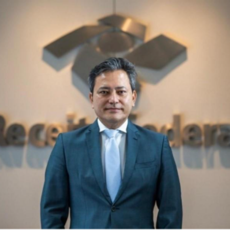 Secretário Especial da Receita Federal do Brasil Robson Sakiyama Barreirinhas
