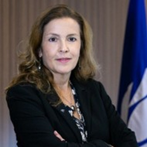 Retrato de Cláudia Lúcia Pimentel