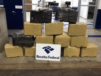 Receita Federal em Mundo Novo/MS apreende mais de 300 kg de maconha, veículos e mercadorias descaminhadas