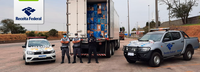 Receita Federal apreende caminhão carregado com 350 mil maços de cigarros em Itu