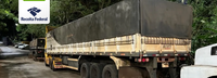 Receita Federal em Foz do Iguaçu/PR apreende nove caminhões com pneus contrabandeados