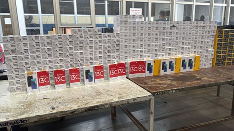 Apreensão de celulares