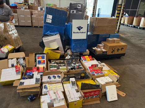 Apreensão de mercadorias.