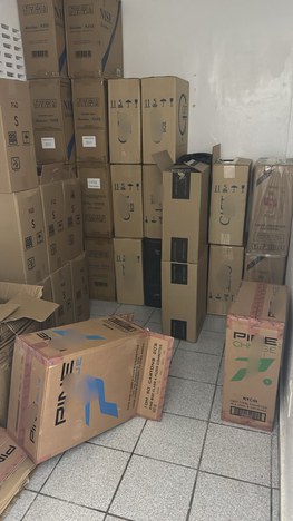 Apreensão de cigarros.