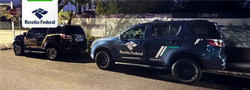 Esquema causou prejuízo de mais de R$ 244 milhões aos cofres federais por meio de Declarações de Compensação fraudulentas de contribuintes de 65 cidades de todas as regiões do Brasil.