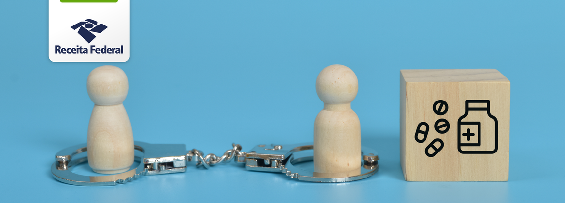 Produto de limpeza camuflava os medicamentos que estavam na bagagem de uma passageira do ônibus de turismo fiscalizado.