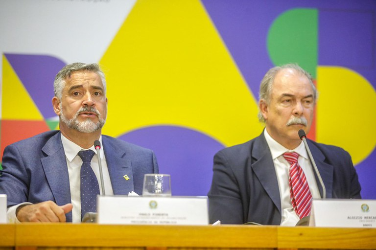 Ministro Paulo Pimenta e presidente do BNDES