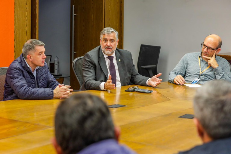 Ministro Paulo Pimenta reitera que o Governo Federal atua incansavelmente para a retomada da atividade econômica do Rio Grande do Sul.