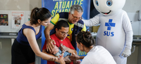 Dia D mobiliza crianças e adolescentes para atualizar a caderneta de vacinação