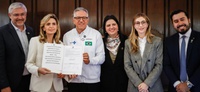Ministério da Saúde assina contrato de gestão do Hospital Inteligente e da Rede de UTIs conectadas