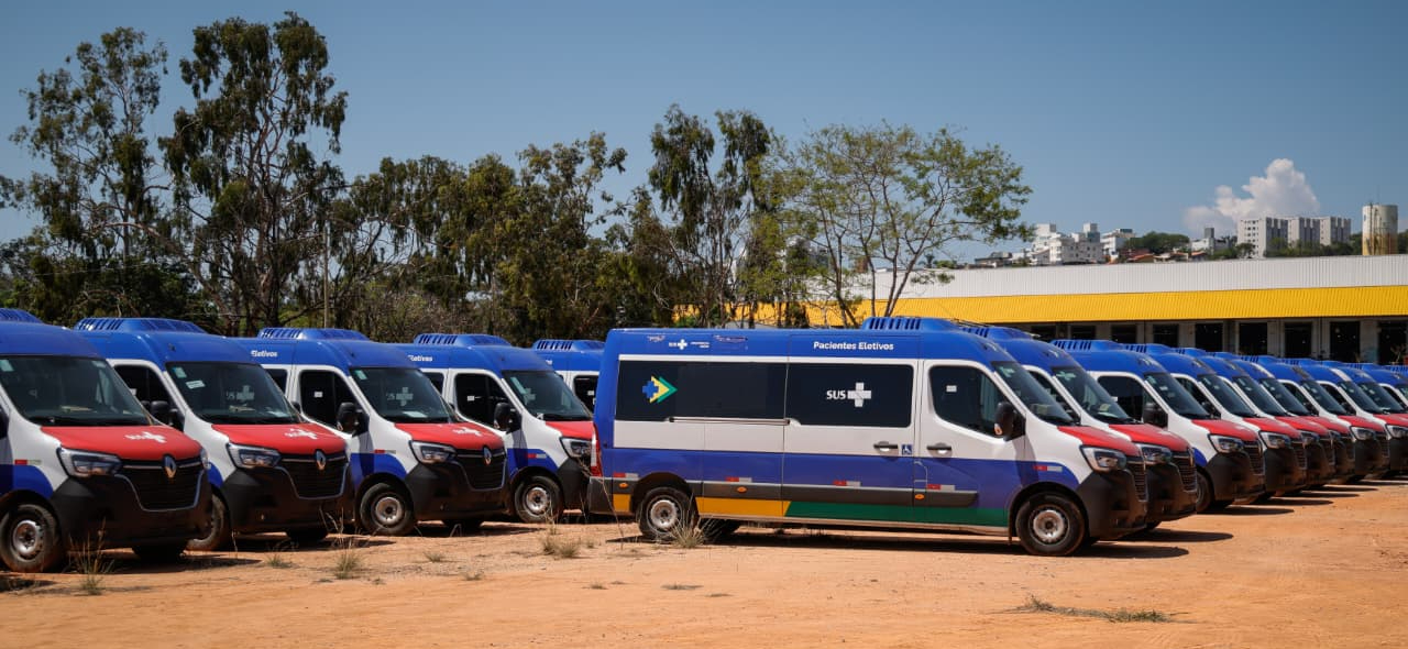 Em Belo Horizonte, 127 veículos vão apoiar a rede do SUS; em Nova Serrana, nova estrutura reforça atendimento especializado e materno-infantil