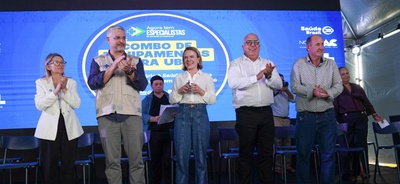 pessoas_aplaudindo.jpg