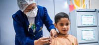 Rio de Janeiro avança na vacinação de crianças e adolescentes com mais de 29 mil doses aplicadas nas escolas