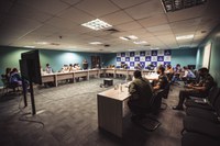 Em Manaus, Pazuello quer força-tarefa para acelerar vacinação ampliada para o público de 50 anos