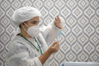 Saúde assegura recebimento de mais 54 milhões de doses de vacina contra Covid-19