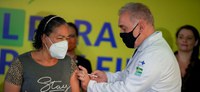 Com vacina nacional, Brasil avança na autossuficiência para produção de imunizantes contra Covid-19