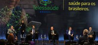 Tecnologia, ampliação do acesso e autonomia profissional para telessaúde são temas de debate