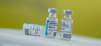 Ministério da Saúde assina contrato para compra de 12,5 milhões de doses da vacina contra a Covid-19