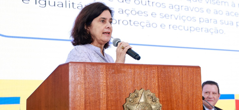 ministra discurso.jpg