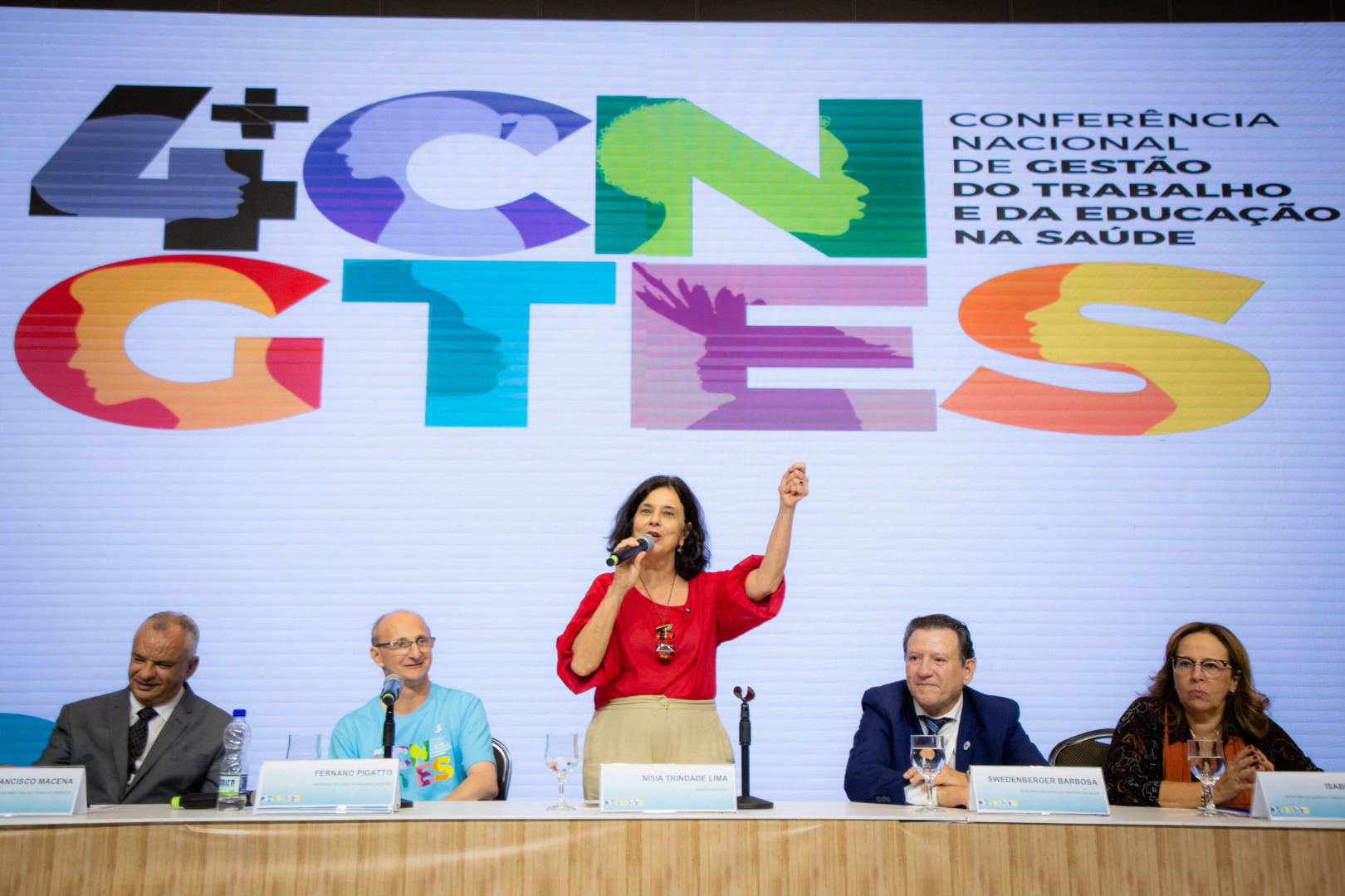 Ministra Abertura 4ª CGTES