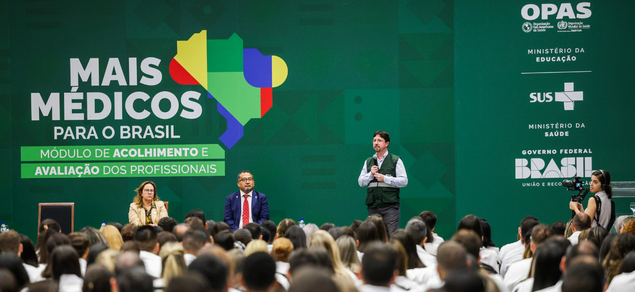 felipe proenço mais médicos evento.jpg