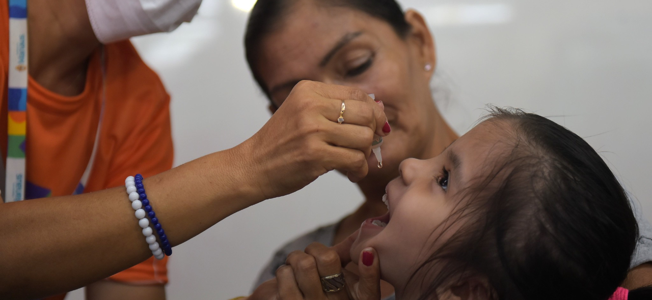 Ação quer reduzir o risco de reintrodução do poliovírus no Brasil, além de reforçar medidas para a erradicação da doença