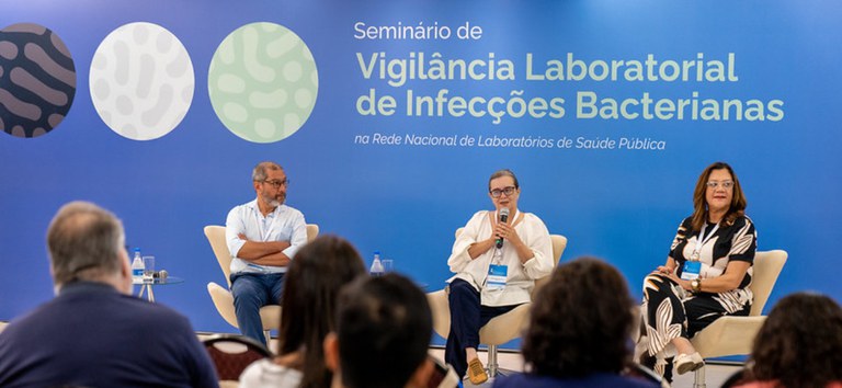 seminário de vigilância laboratorial.jpg