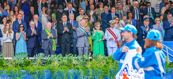 Mais médicos e mais assistência para os brasileiros