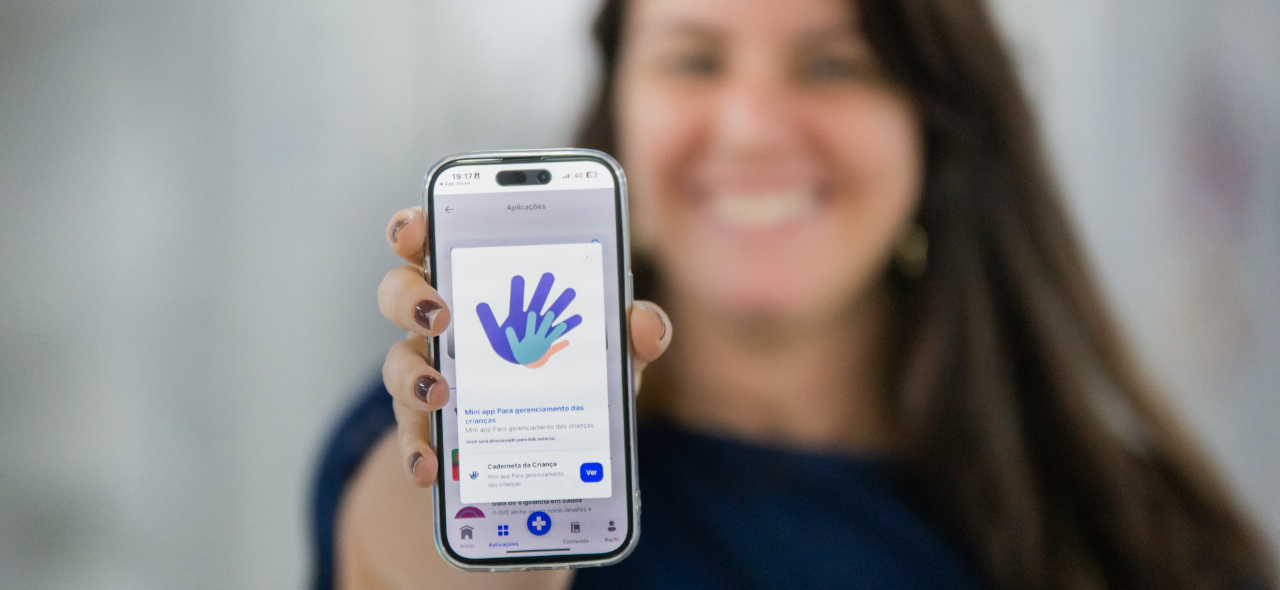 caderneta da criança digital.jpg