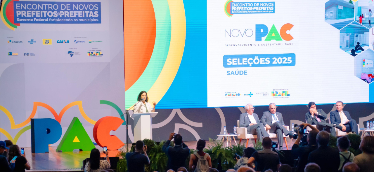 ministra anuncio novo pac.jpg