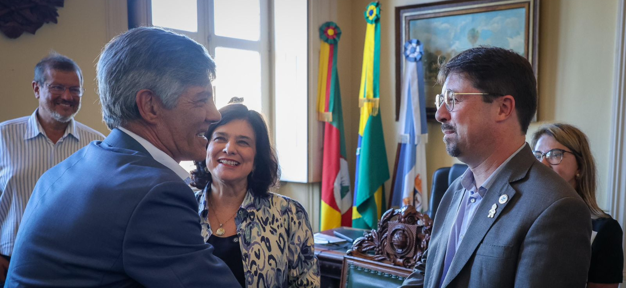 ministra em pelotas saps.jpg