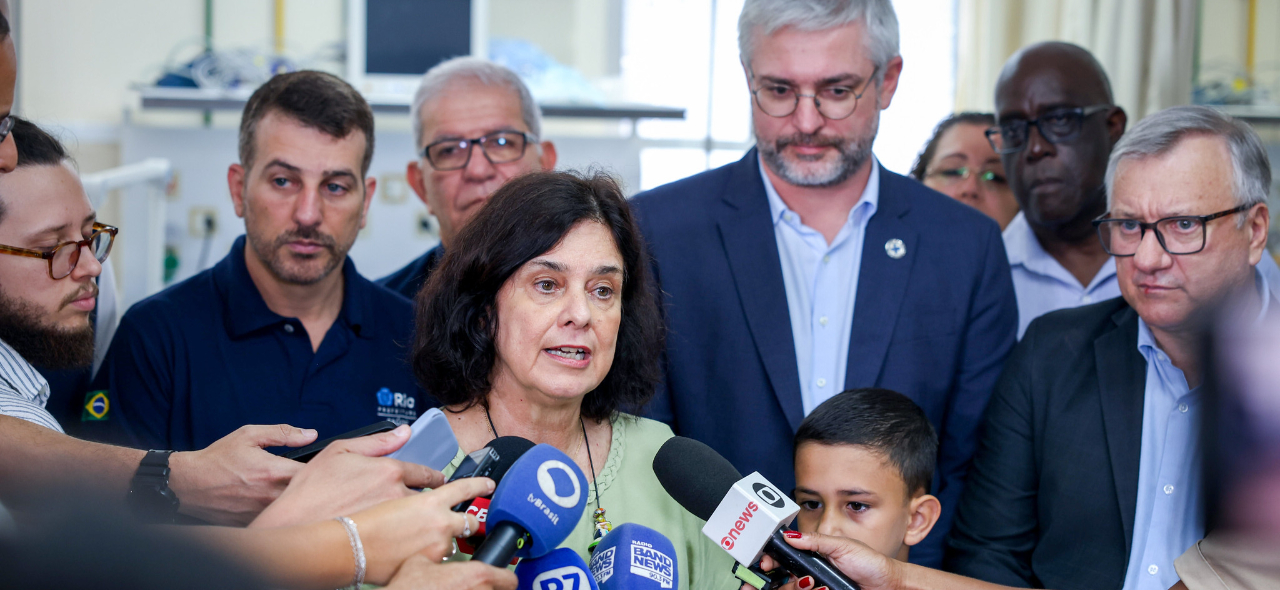 ministra entrevista hospitais federais.jpg