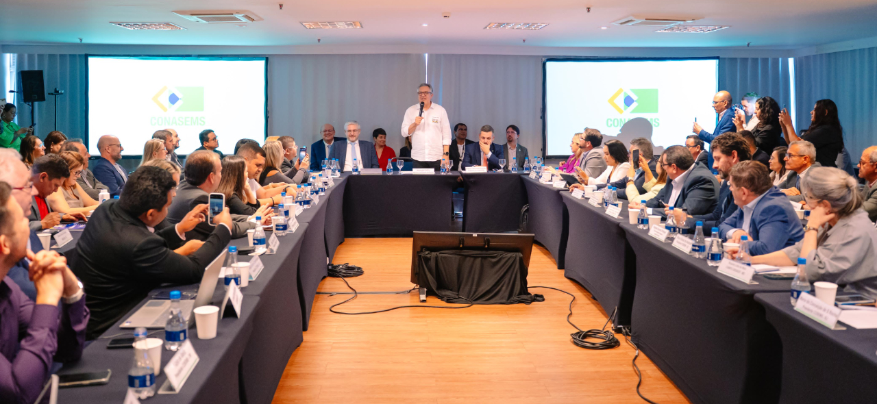 padilha reunião conare.jpg