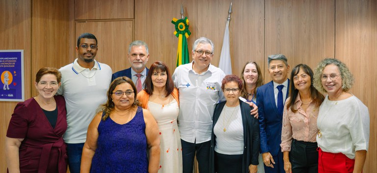 forum nacional de enfermagem ministro.jpg