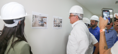 Ministro da Saúde em Santarém.png