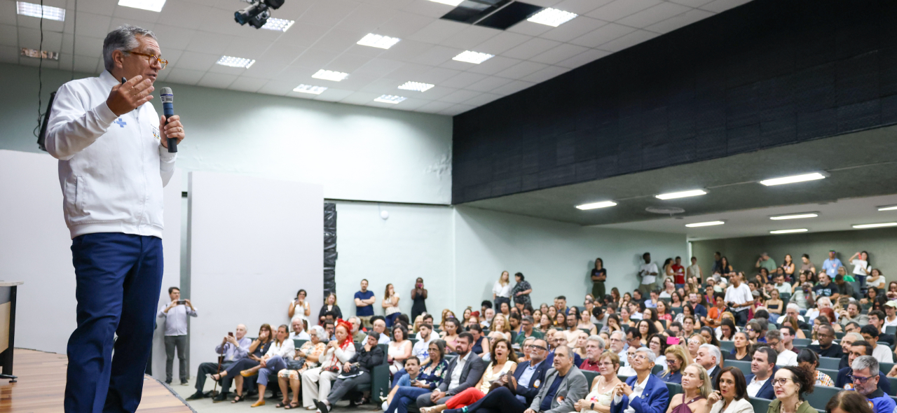 O objetivo é ampliar e qualificar a oferta de ações e serviços de média e alta complexidade no âmbito do programa Agora Tem Especialistas no SUS