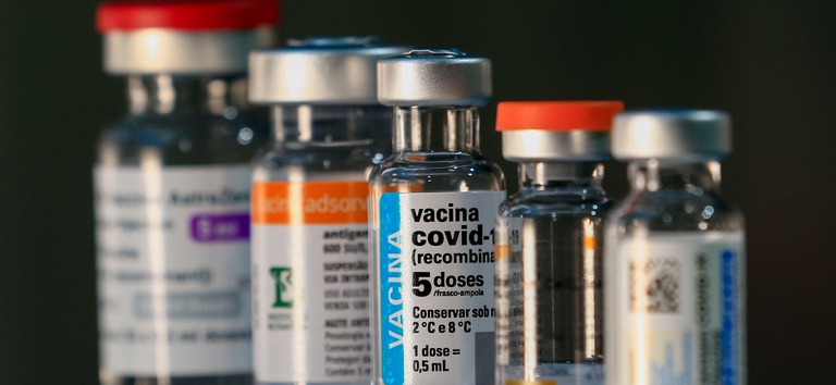 vacina covid.jpg
