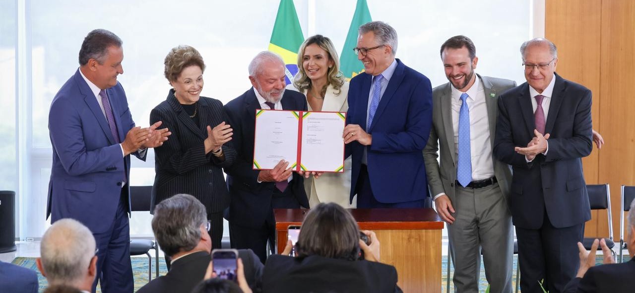 Iniciativa do Ministério da Saúde integra a Rede Nacional Agora Tem Especialistas de Hospitais e Serviços Inteligentes, com investimento total de R$ 4,8 bilhões