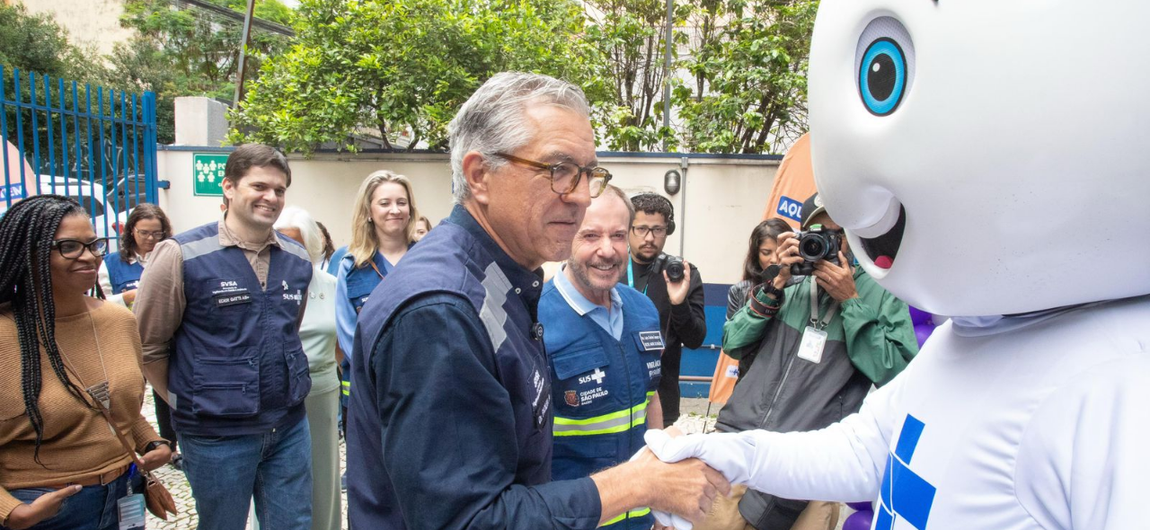 Mais de 7,3 milhões de mensagens foram enviadas pelo Ministério da Saúde via WhatsApp à população para reforçar a adesão à campanha no município e incentivar a atualização da caderneta de vacinação