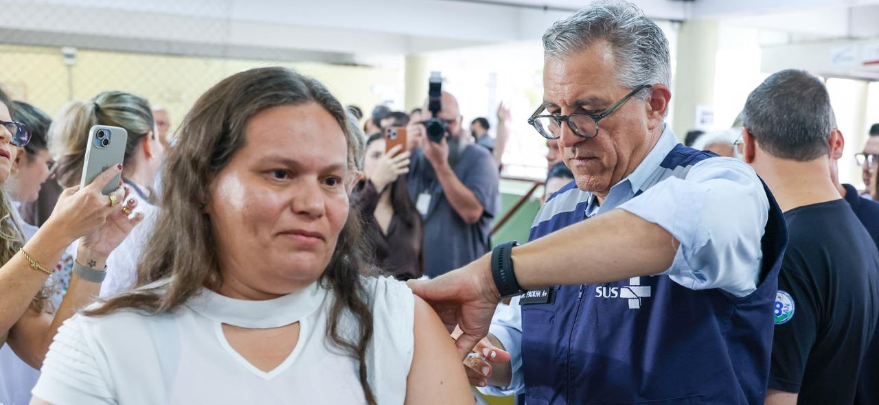 Município integra estratégia para avaliar o impacto do imunizante desenvolvido pelo Instituto Butantan na redução da transmissão da doença. A vacina é a primeira de dose única contra a dengue no mundo, com tecnologia brasileira