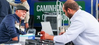 Boletim aponta desafios para o acompanhamento da saúde de caminhoneiras e caminhoneiros no Brasil